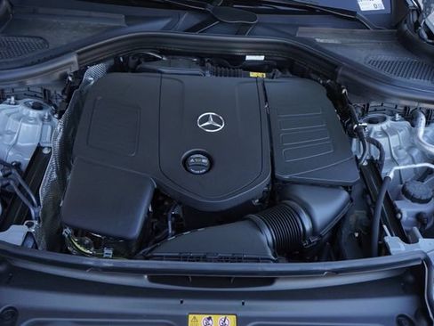 Used 2026 Mercedes-Benz GLC 300 image 29