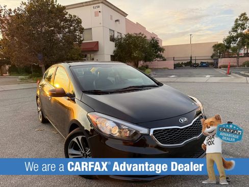 Used 2016 Kia Forte EX w/ EX Premium Package FWD image 2