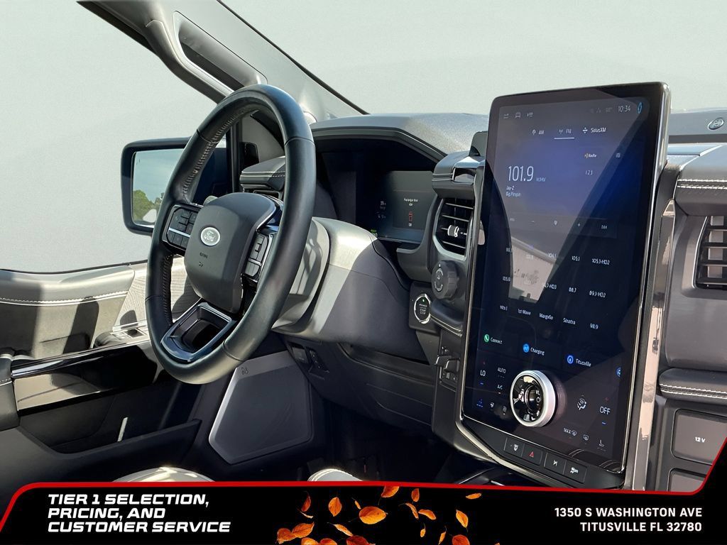 Used 2023 Ford F150 Lightning Platinum AWD/4WD image 10