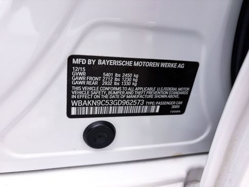 Used 2016 BMW 550i Sedan RWD image 42