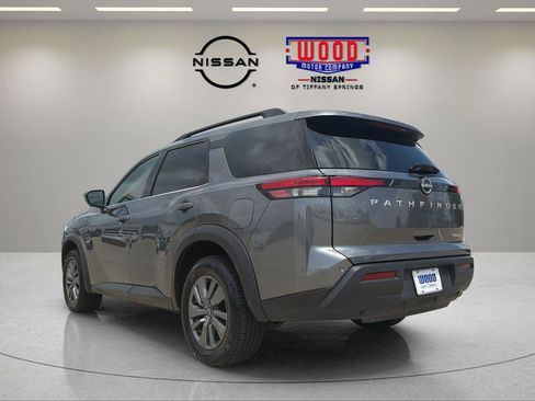 Certified 2024 Nissan Pathfinder SV AWD/4WD image 4