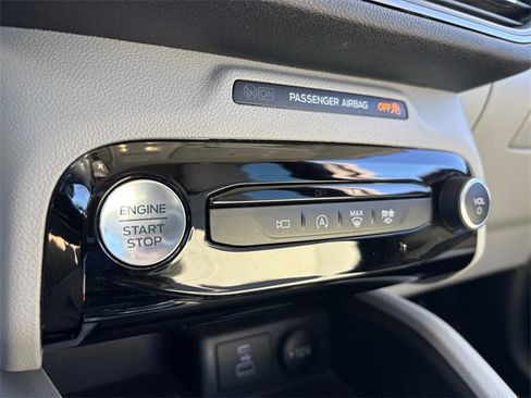 Used 2023 Ford Escape Active w/ Tech Pack #2 image 28