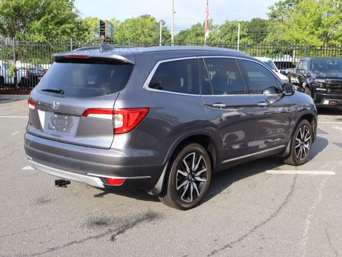 Used 2019 Honda Pilot Touring image 10