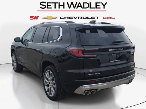 New 2026 GMC Acadia Denali w/ Super Cruise Package image 5