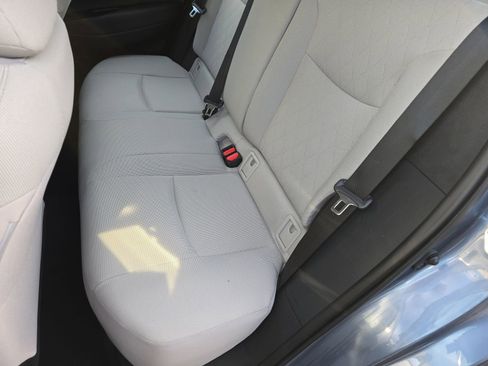 Used 2026 Toyota Corolla Cross L image 17