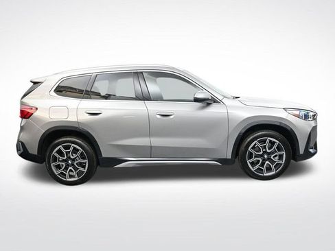 New 2026 BMW X1 xDrive28i w/ Technology Package AWD/4WD image 3