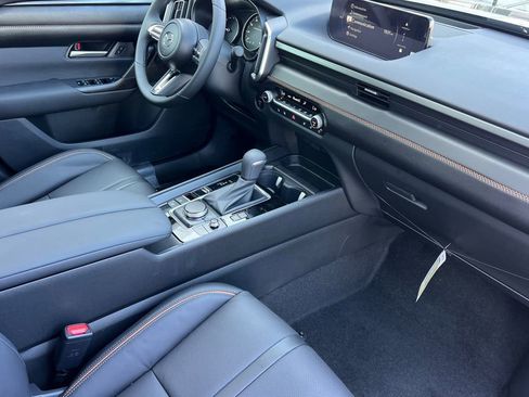 New 2026 MAZDA CX-50 AWD 2.5 Hybrid w/ Weather Package image 17