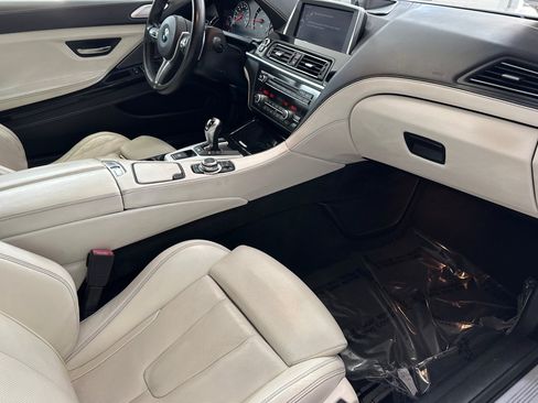Used 2013 BMW M6 Convertible RWD image 33