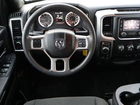 Used 2024 RAM 1500 Warlock AWD/4WD image 15