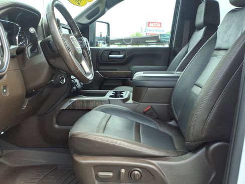 Used 2022 GMC Sierra 2500 Denali w/ Denali Ultimate Package AWD/4WD image 22