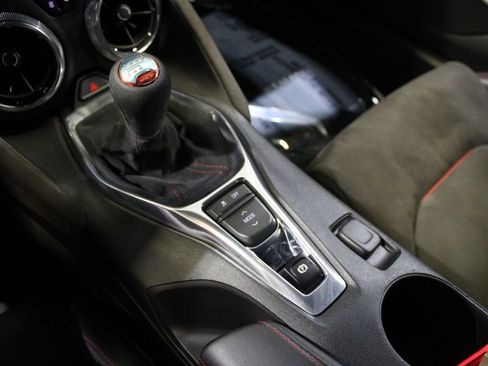 Used 2017 Chevrolet Camaro ZL1 RWD image 38