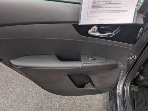 Used 2021 Kia Forte EX FWD image 10