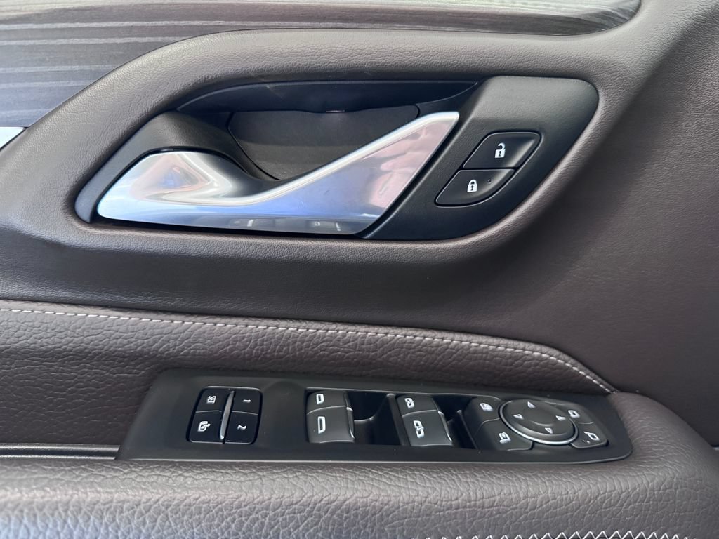 Certified 2024 GMC Yukon Denali AWD/4WD image 30