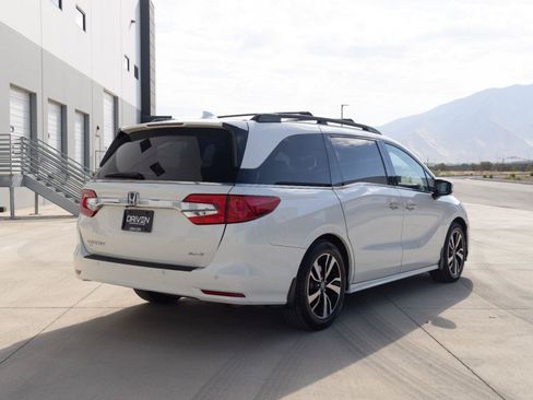 Used 2019 Honda Odyssey Elite image 10