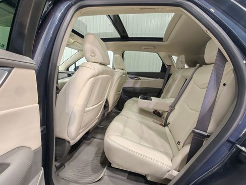Used 2019 Cadillac XT5 Premium Luxury image 25