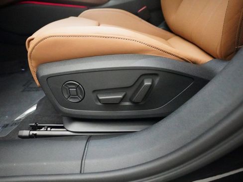 Used 2025 Audi A5 2.0T Premium Plus w/ Premium Plus image 30