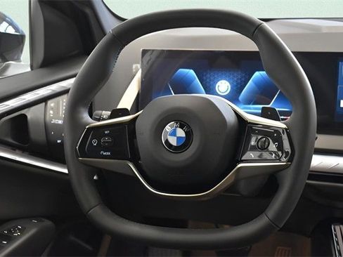 Used 2025 BMW X3 xDrive30i w/ Convenience Package image 18