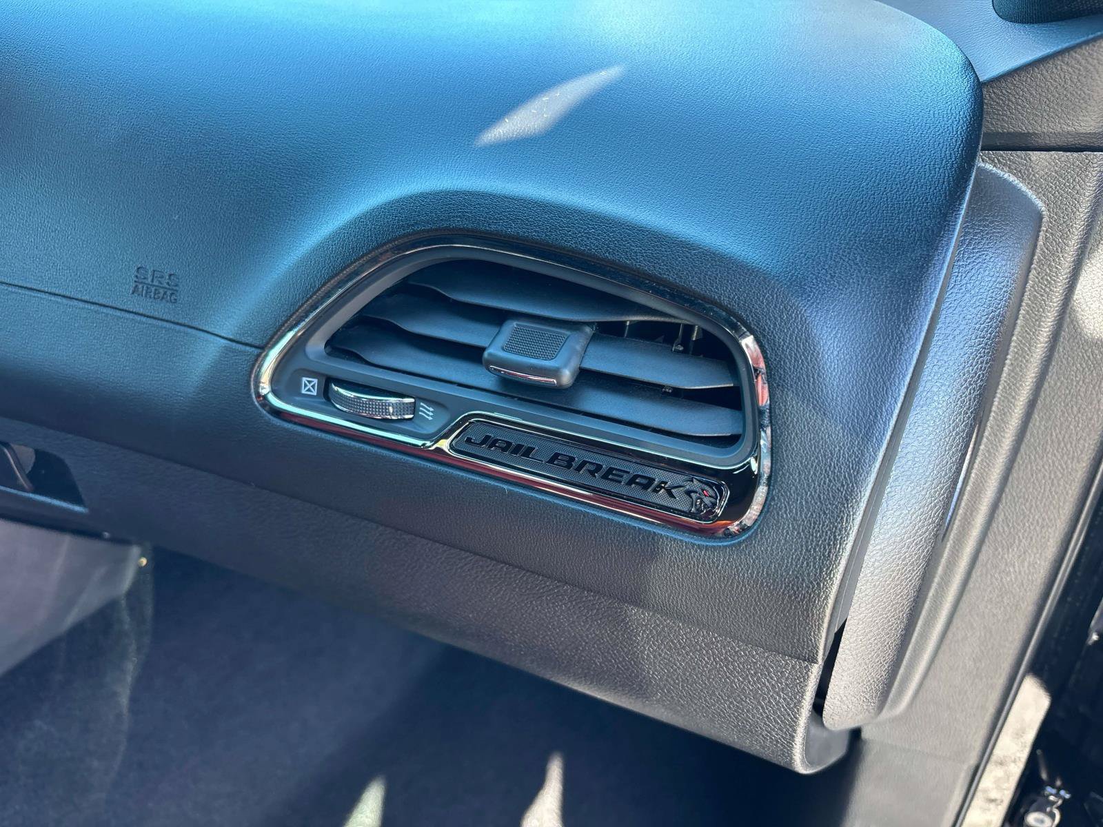 Used 2022 Dodge Challenger SRT Hellcat RWD image 19