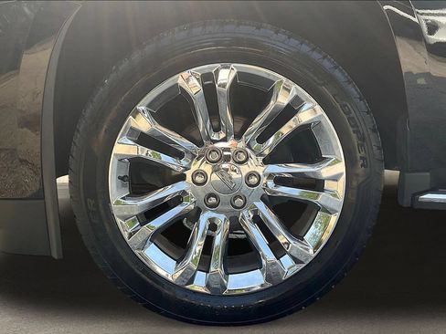 Used 2020 Cadillac Escalade Luxury AWD/4WD image 33
