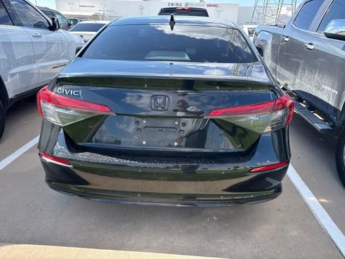 Used 2024 Honda Civic EX image 6