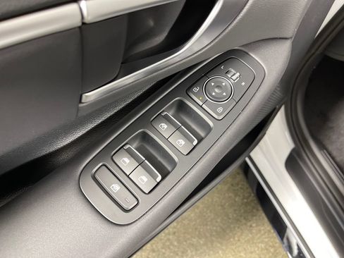 New 2026 Hyundai Sonata SEL FWD image 18