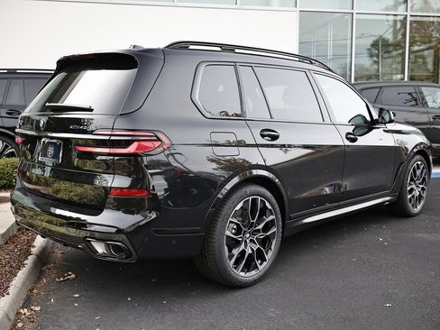 New 2026 BMW X7 xDrive40i w/ M Sport Package image 7