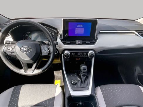 Used 2025 Toyota RAV4 XLE w/ Convenience Package AWD/4WD image 16