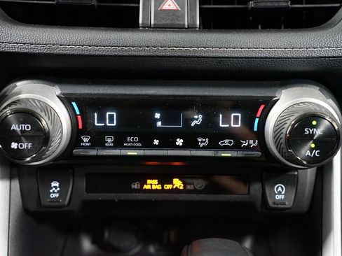 Certified 2025 Toyota RAV4 XLE AWD/4WD image 20