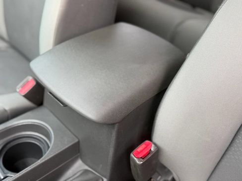 Used 2010 Nissan Xterra S image 85