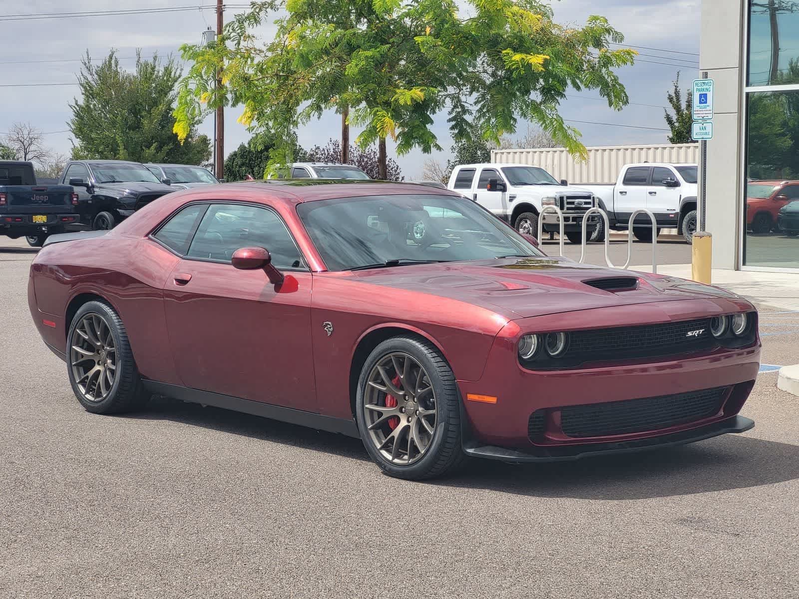 Used 2017 Dodge Challenger SRT Hellcat RWD image 3