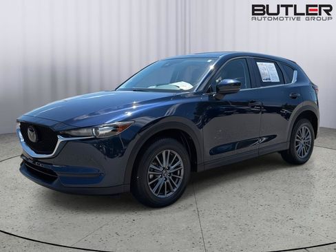 Used 2021 MAZDA CX-5 Touring FWD image 2
