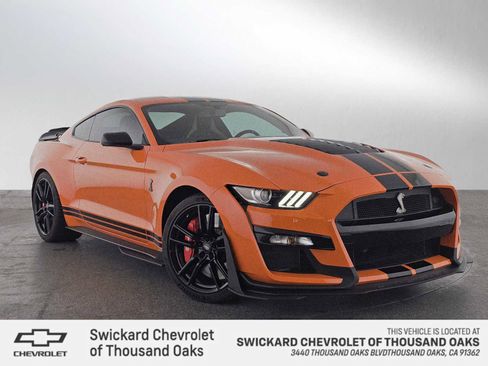 Used 2020 Ford Mustang Shelby GT500 w/ Technology Package image 1