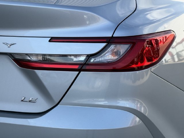 Used 2025 Toyota Camry LE FWD image 7