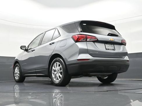Used 2023 Chevrolet Equinox LS image 25