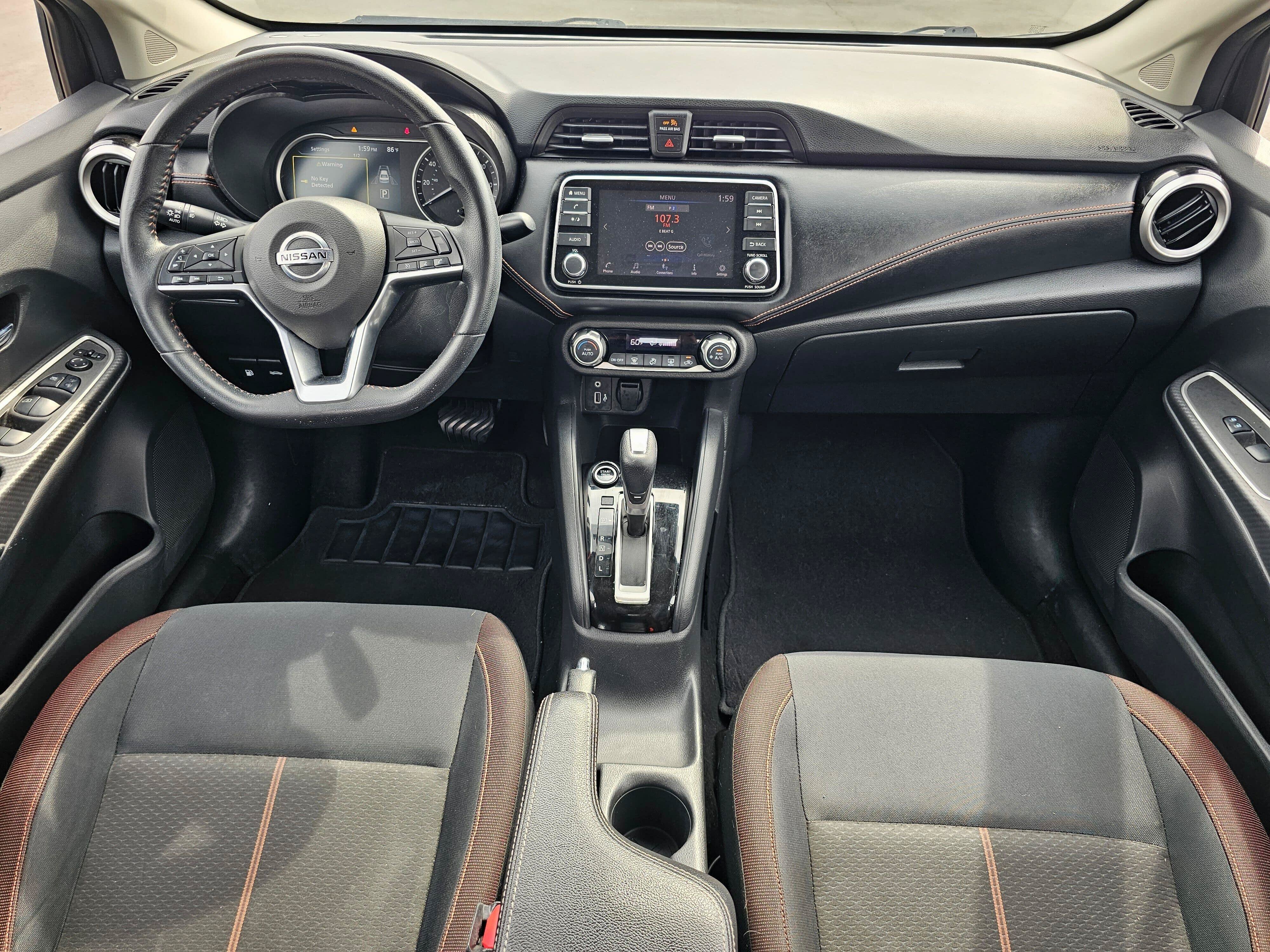 Used 2020 Nissan Versa SR FWD image 15