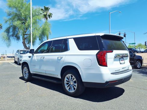 Used 2021 GMC Yukon SLT w/ SLT Luxury Plus Package image 8