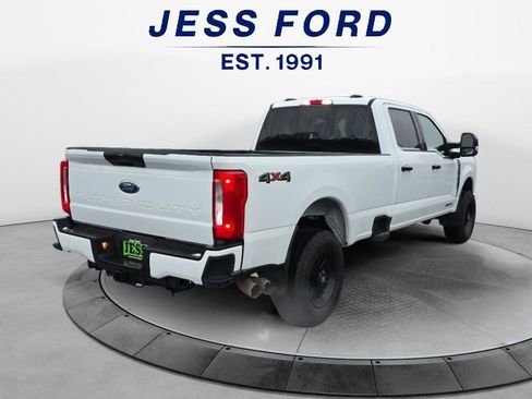 Used 2023 Ford F350 XLT image 5