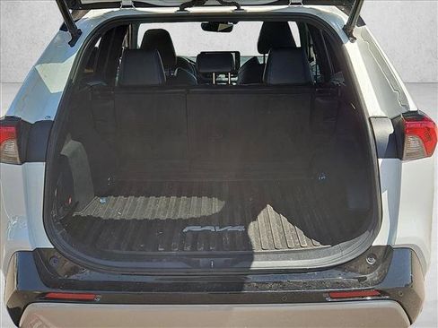 Used 2023 Toyota RAV4 XSE AWD/4WD image 6
