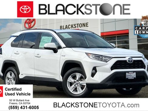 Certified 2021 Toyota RAV4 XLE w/ Convenience Package AWD/4WD image 1