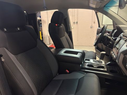 Used 2014 Toyota Tundra SR5 image 21