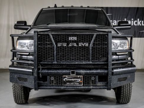 Used 2022 RAM 4500 Tradesman w/ Max Tow Package AWD/4WD image 3