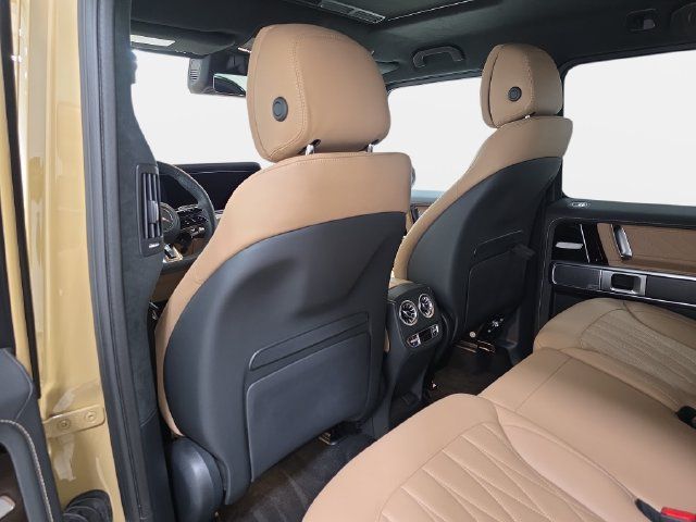 Used 2026 Mercedes-Benz G 63 AMG 4MATIC image 12