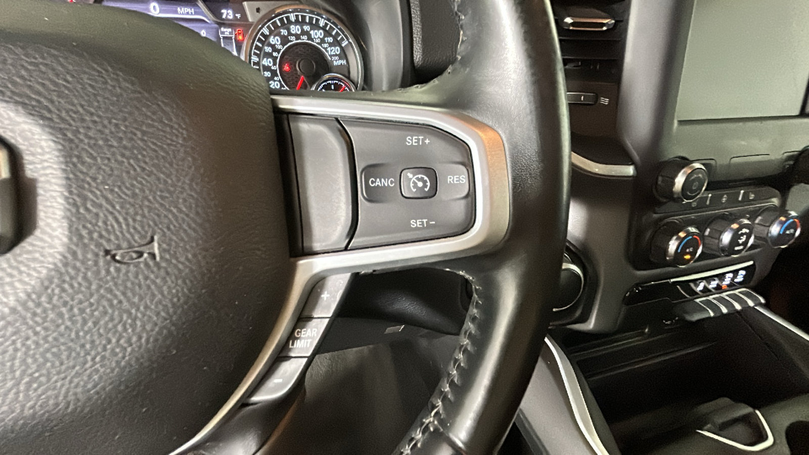 Used 2022 RAM 1500 Big Horn AWD/4WD image 20