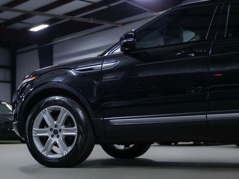 Used 2013 Land Rover Range Rover Evoque Pure Plus image 19