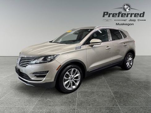 Used 2015 Lincoln MKC AWD w/ Equipment Group 101A Select image 10