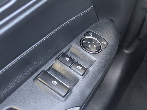 Used 2015 Ford Mustang GT Premium image 24