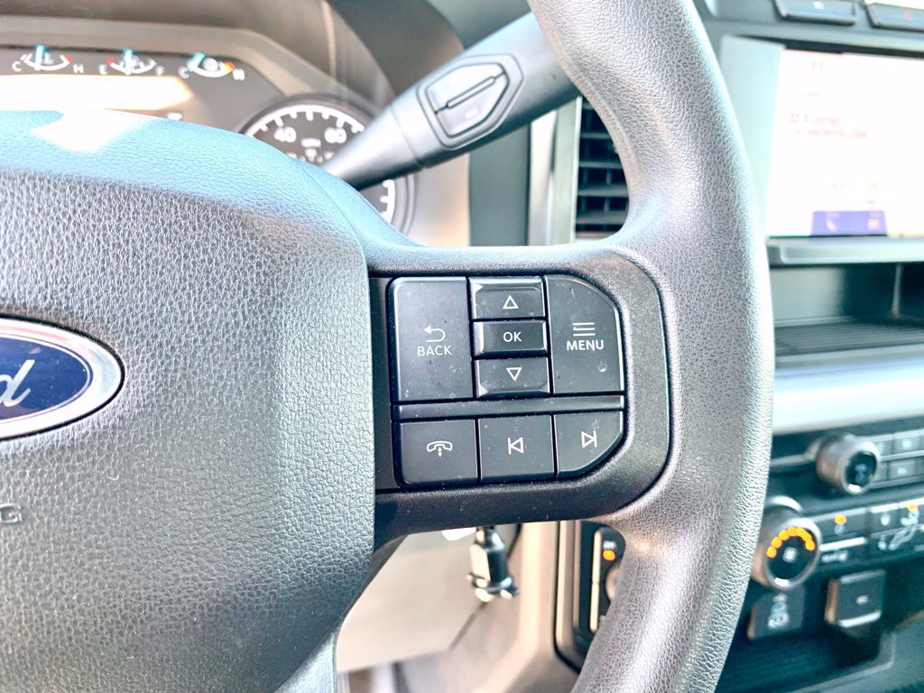 Used 2024 Ford F250 4x4 Crew Cab Super Duty image 29