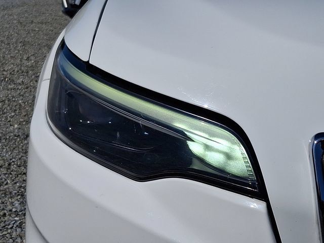 Used 2019 Jeep Cherokee Limited AWD/4WD image 9