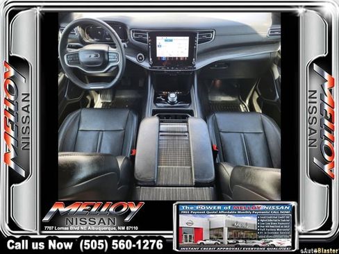 Used 2024 Jeep Wagoneer L Series II w/ Flexible Seating Group AWD/4WD image 17