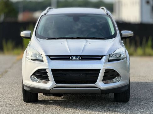 Used 2015 Ford Escape Titanium w/ Equipment Group 301A AWD/4WD image 5
